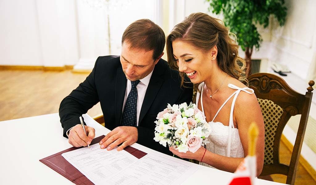 Cómo organizar una boda civil paso a paso | AURONIA Blog